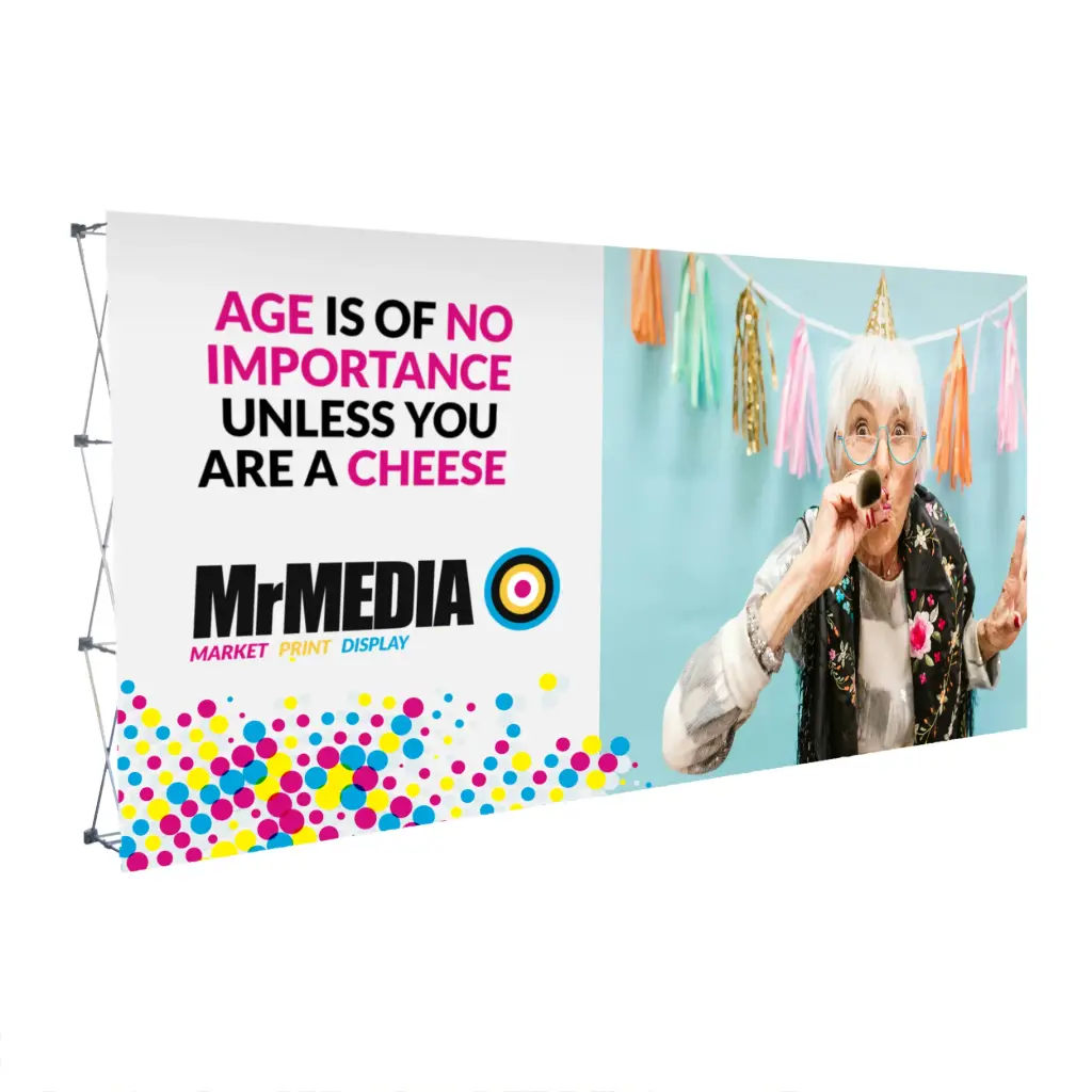 [SKU - BW45DSCSTR] Straight Bannerwall 15 x 7.5', Supplied Complete